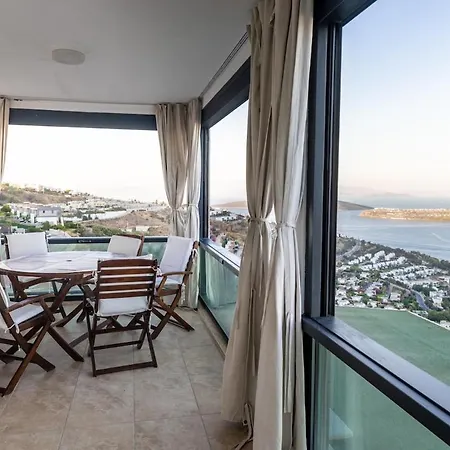 Stunning Sea View Duplex In Gundogan *