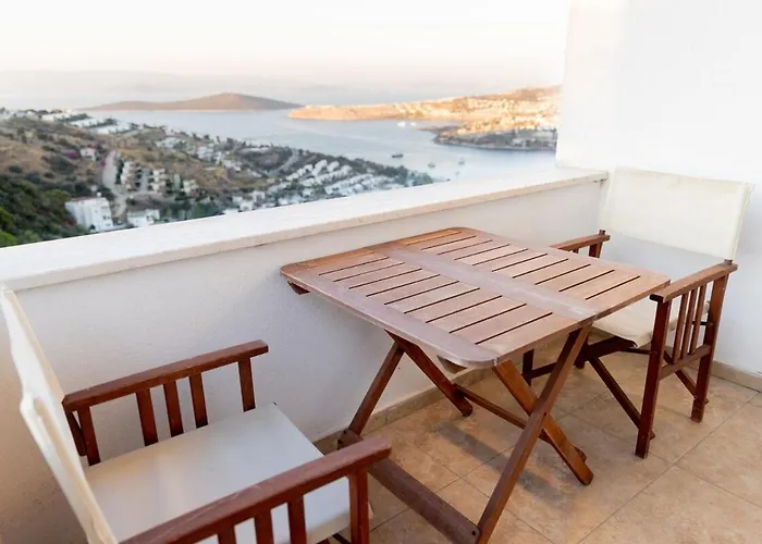 Stunning Sea View Duplex In Gundogan Apartamento *