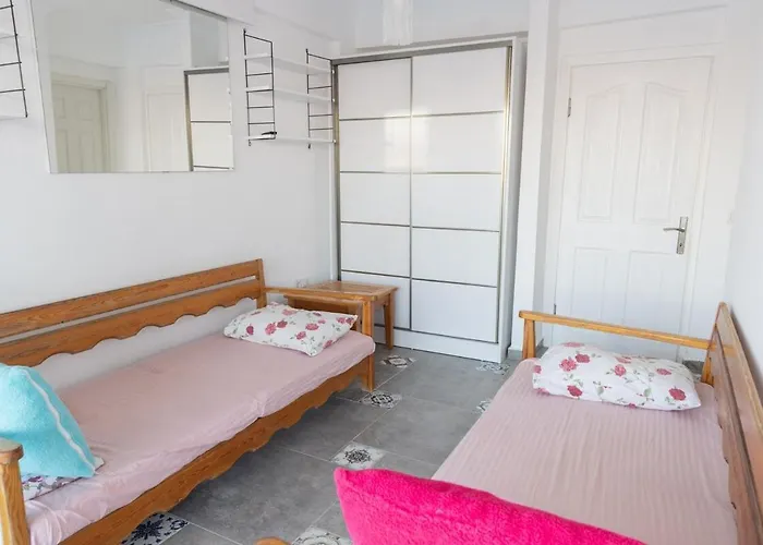 Stunning Sea View Duplex In Gundogan