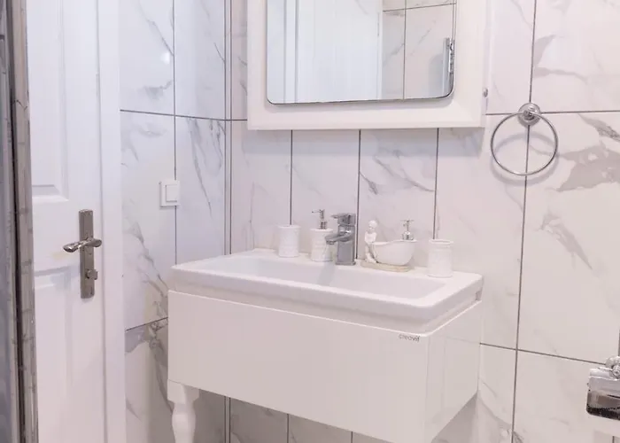 Apartman Stunning Sea View Duplex In Gundogan