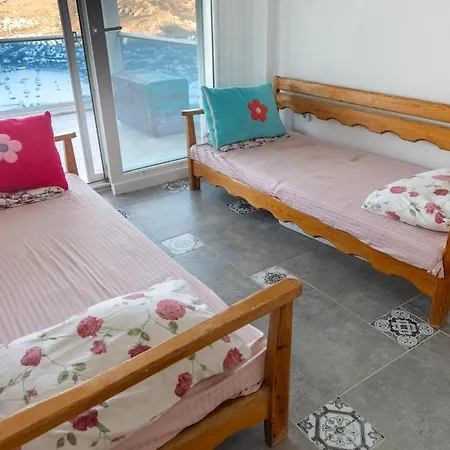 Stunning Sea View Duplex In Gundogan