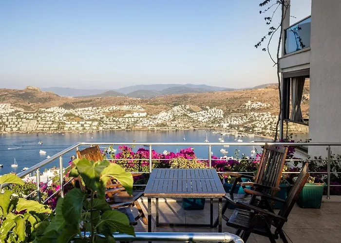 Apartment Stunning Sea View Duplex In Gundogan